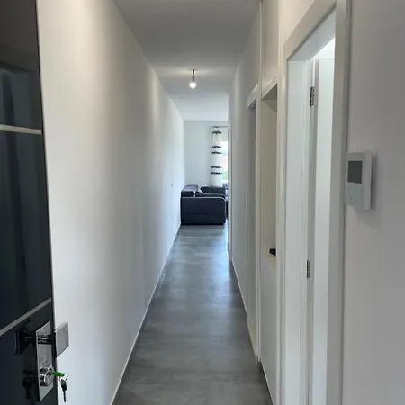 Apartman Sunny Day