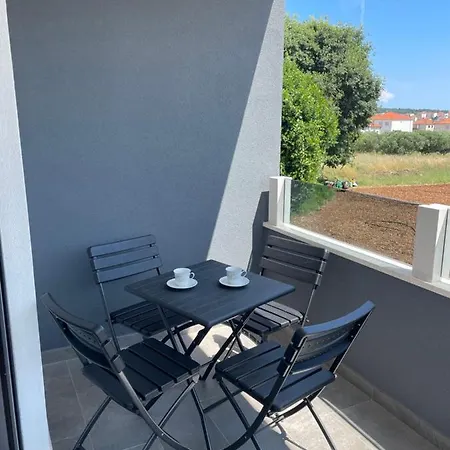 Apartman Sunny Day Apartment